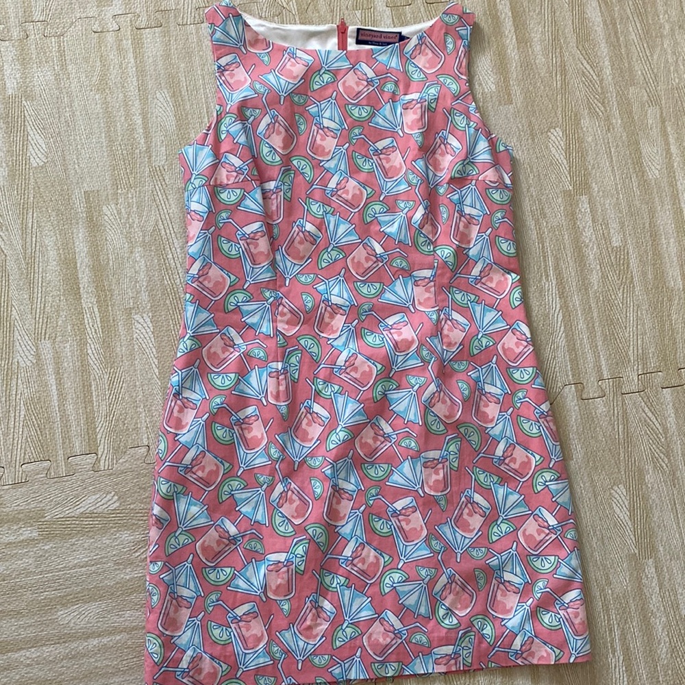 Vineyard vines dress